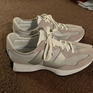 New balance 327 grey mens 10.5